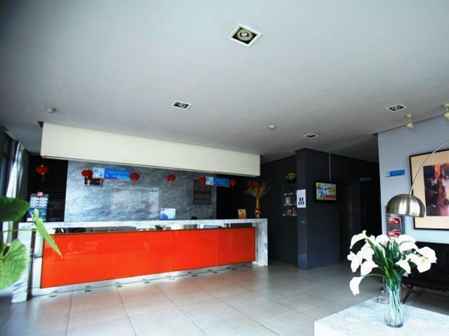 Jingjiang Inn Nanjing Qingliangmen Εξωτερικό φωτογραφία